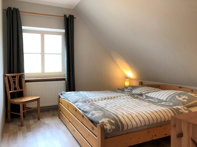 Ferienwohnung in Großenbrode - Am Kai 17 - Mitte - Schlafzimmer 1