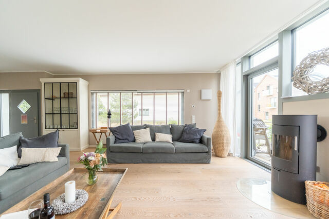 Ferienhaus in Heiligenhafen - Ostsee - Reetdachhaus Nr. 11 "NEWPORT" im Strand Resort - Bild 2