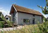 Ferienhaus in Heiligenhafen - Ostsee - Reetdachhaus Nr. 11 "NEWPORT" im Strand Resort - Bild 1