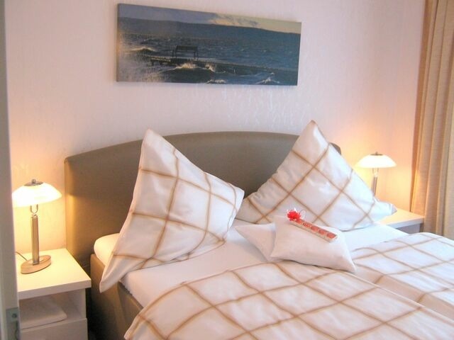 Ferienwohnung in Cismar - Haus am Kojenteich - Whg. 1 - Klosterdorf Cismar - gepflegte Wohnung auf idyllischem Seegrundst&uuml;ck - Bild 8