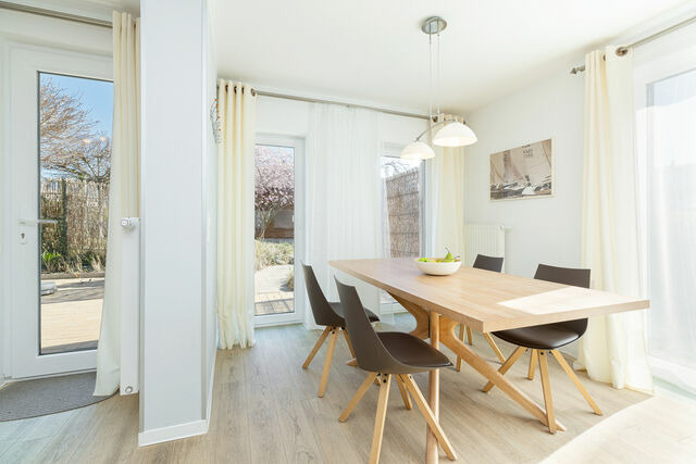 Ferienwohnung in Gr&ouml;mitz - K1 - Strandhaus K&ouml;nigsberger Allee 8 - FERIENDOMIZIL HOLLICH - Bild 8
