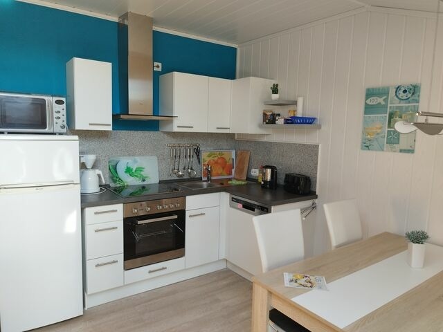 Ferienwohnung in Dahme - Haus Sandra Fewo 8, Box-Betten, 1. Stock, Terrasse mit Strandkorb - Bild 5