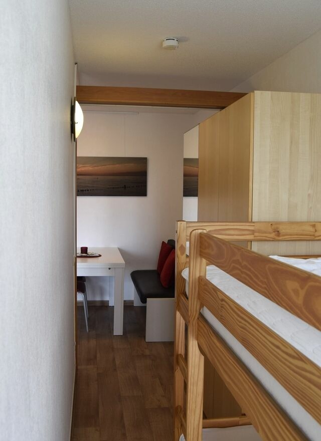 Ferienwohnung in Holm - App. "Backbord" (Nr. 218) im "Haus Kiel" - Bild 8