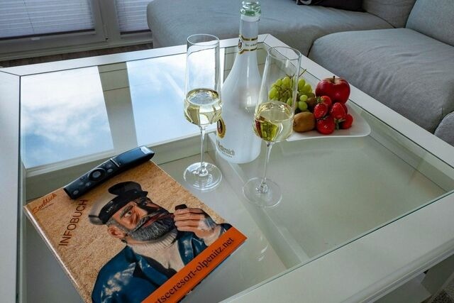 Ferienwohnung in Olpenitz - Maisonette Fewo Ostseeflair by Seeblick Ferien ORO, erste Wasserreihe, E-S&auml;ule - Bild 9