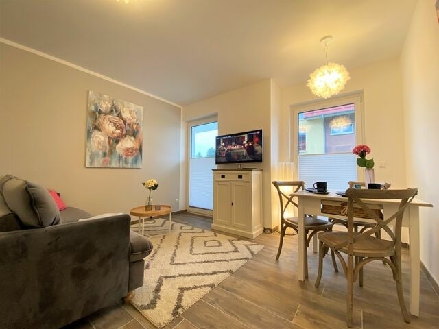 Ferienwohnung in K&uuml;hlungsborn - App. 1, Strandresidenz D&uuml;nenperle - Bild 3