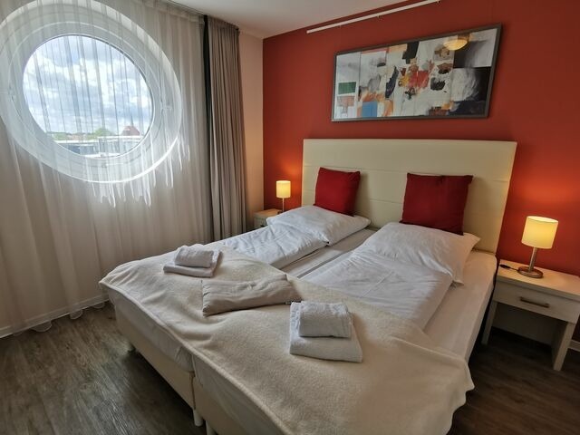 Ferienwohnung in Eckernförde - Apartmenthaus Hafenspitze Ap. 36, Blickrichtung Strand/Offenes Meer - Bild 7