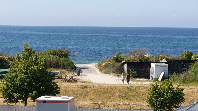 Ferienwohnung in Börgerende - Appartement 5 - Traumblick - Ausblick Balkon Wohnzimmer