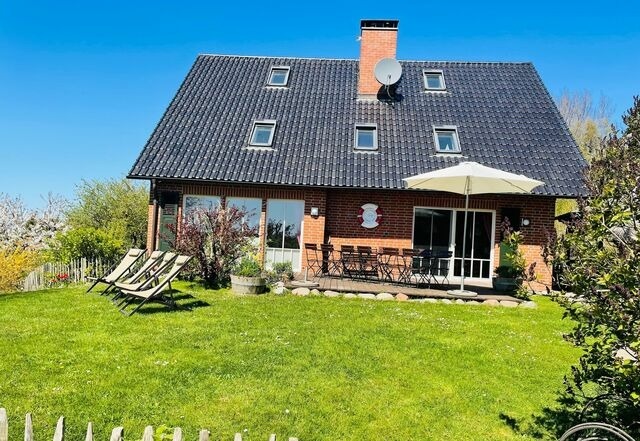 Ferienhaus in Glowe - Dat Klinkerhus auf Rügen XXL - Urlaubsparadies nahe Ostseestrand & Nationalpark für 17 Gäste - Bild 11