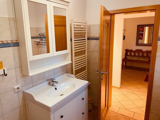 Ferienhaus in Glowe - Dat Klinkerhus auf Rügen XXL - Urlaubsparadies nahe Ostseestrand & Nationalpark für 17 Gäste - Bild 19