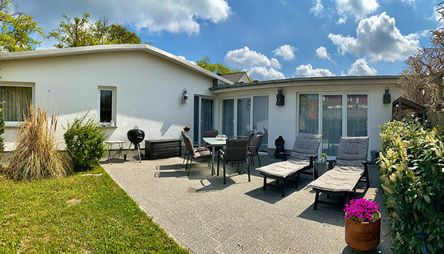 Ferienhaus in Heringsdorf - Anna BRINKMANNHAUS - viel Platz f&uuml;r Familien fast am Strand Sauna Terrasse Grill - Bild 3