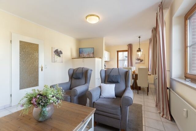 Ferienwohnung in Scharbeutz - Haus am Kurpark Scharbeutz Wohnung 5 - Bild 9