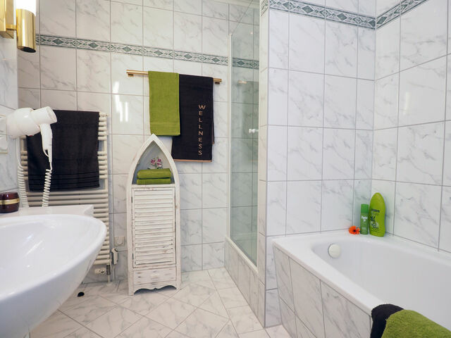 Ferienwohnung in Ahlbeck - (Brise) Appartement-Suiten Tannenburg App. 222 - Bild 12