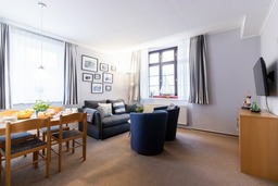 B&uuml;tow WE2 mit Parkplatz - ABC8