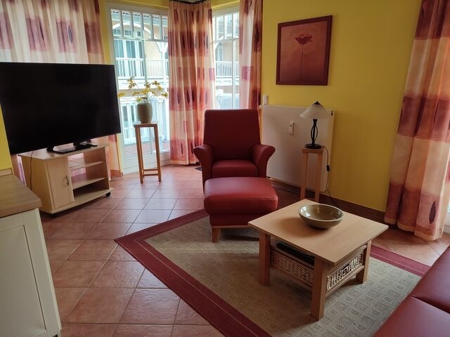Ferienwohnung in K&uuml;hlungsborn - D&uuml;nenschloss - 02-15 inkl. Strandkorb - Bild 6