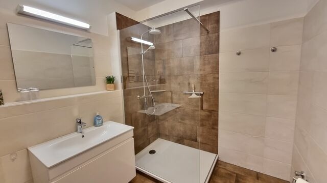 Ferienwohnung in K&uuml;hlungsborn - Ostseewind - 32-01 - Bild 5