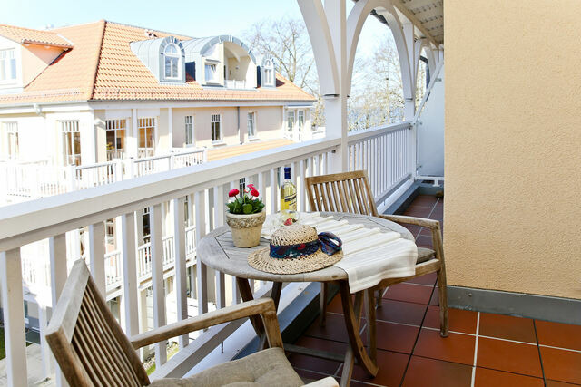 Ferienwohnung in K&uuml;hlungsborn - D&uuml;nenschloss - 02-23 - Bild 3