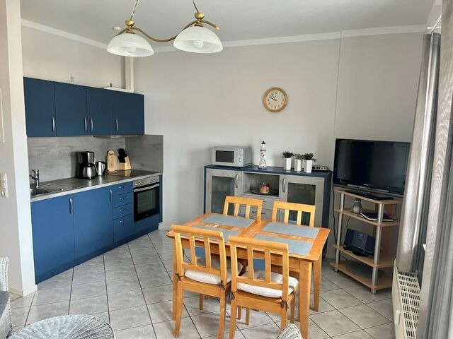 Ferienwohnung in K&uuml;hlungsborn - Parkblick - 01-12 - Bild 4