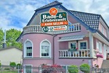 Ferienwohnung in G&ouml;hren - Villa Vivien, Ostsee Findling App 4 - Bade- & Erlebniswelt t&auml;glich inklusive - Bild 1