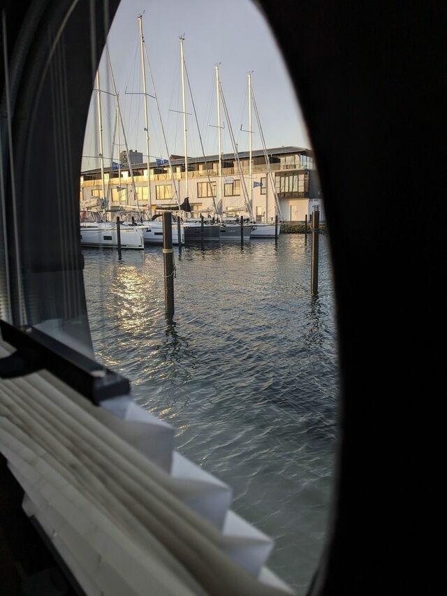 Ferienwohnung in Heiligenhafen - Hausboot Kleine Auszeit - Bild 14