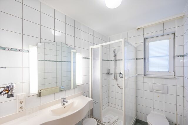Ferienwohnung in Sellin - Ferienwohnung Margaretha App. 01 - Bade- & Erlebniswelt t&auml;glich inklusive - Bild 6