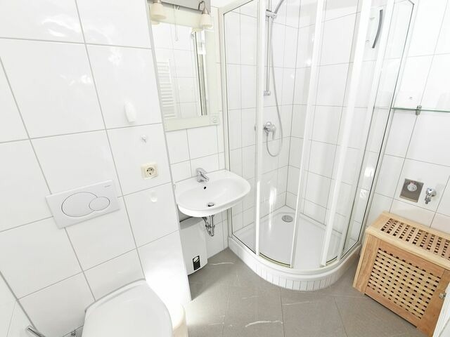 Ferienwohnung in Thiessow - Ostseebrise - Bade- & Erlebniswelt t&auml;glich inklusive - Bild 10